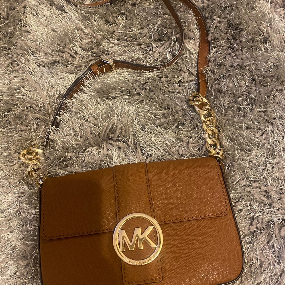 Michael Kors Crossbody